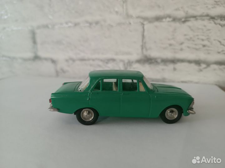 Модель автомобиля Москвич 412 (Тантал) г. Саратов