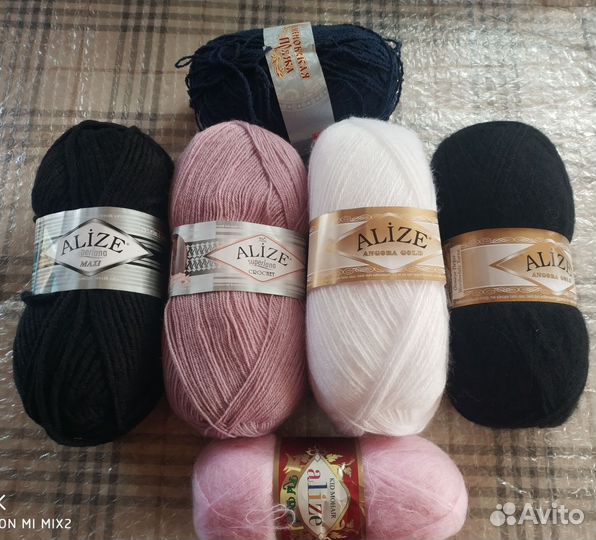 Пряжа разная