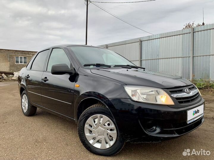 LADA Granta 1.6 МТ, 2012, 167 320 км