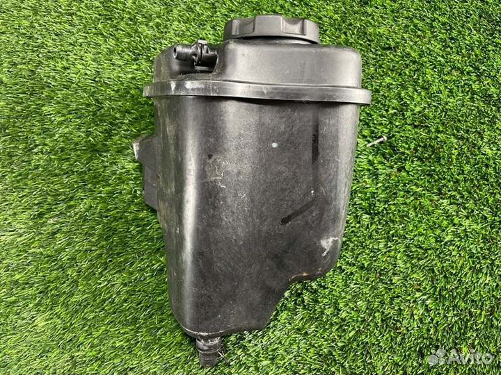 Бачок расширительный Bmw X5 E70 N55B30 2010