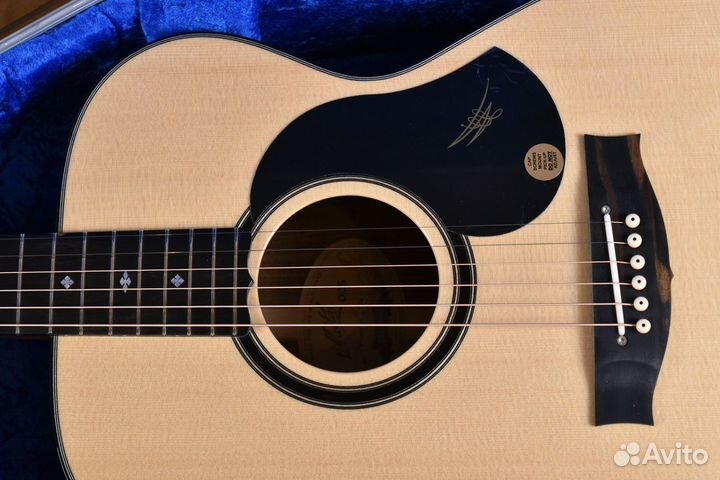 Электроакустическая гитара Maton + Аксессуары