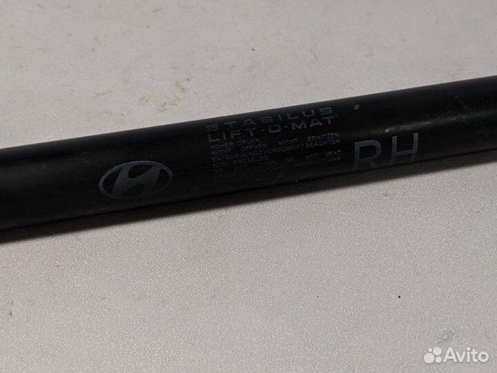 Амортизатор крышки багажника задний правый Hyundai