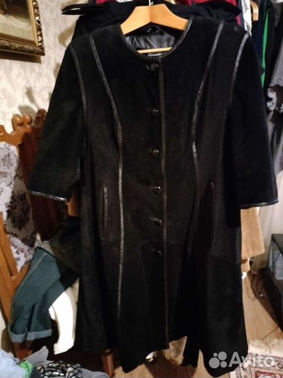 Замшевый плащ