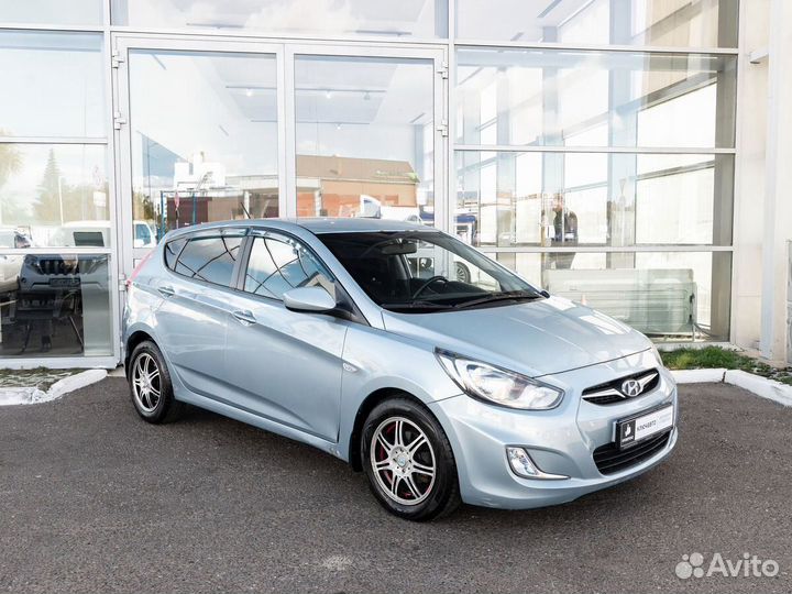 Hyundai Solaris 1.4 AT, 2011, 106 000 км