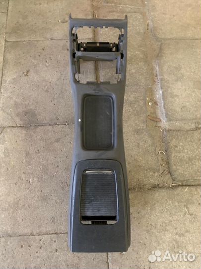 Подлокотник e92 bmw