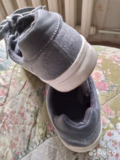 Кроссовки F&F