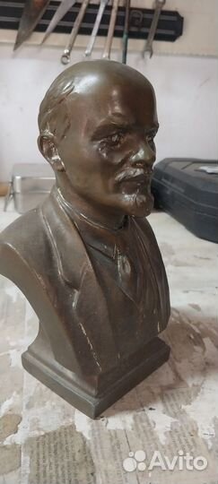 Бюст ленина бронза