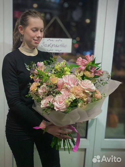 Флорист, продавец-флорист, креативный флорист