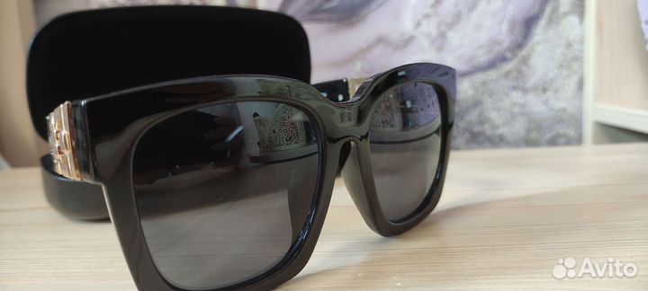 Солнцезащитные очки женские