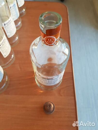 Бутылка стеклянная 0.5л. с пробкой