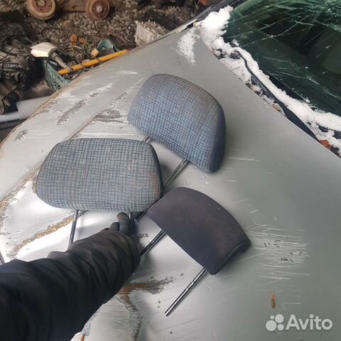 Задние подголовники mitsubishi carisma