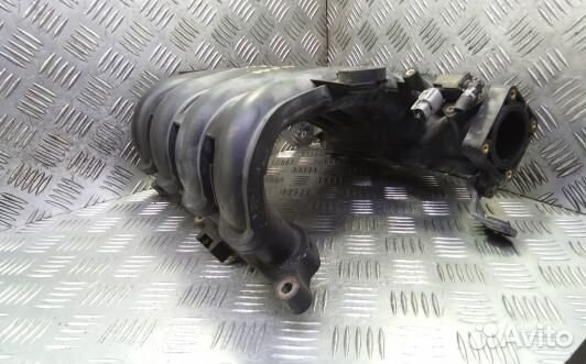 Впускной коллектор бензиновый nissan note E11 (6DN