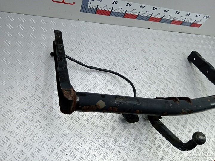 Фаркоп для Volkswagen Passat 5