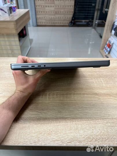 Apple MacBook pro 16 m1 pro