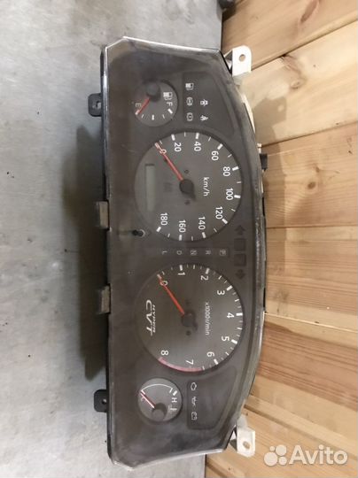 Панель приборов Nissan Bluebird U14