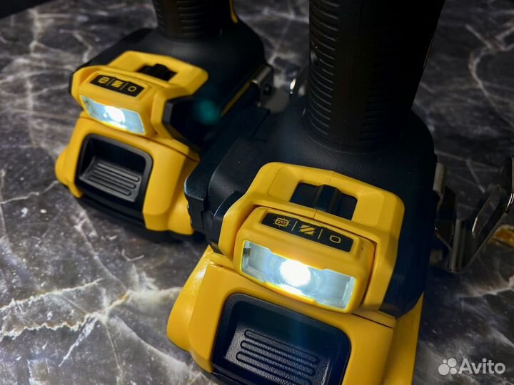 Дрель-шуруповерт DeWalt DCD800 ударный DCD805 20v