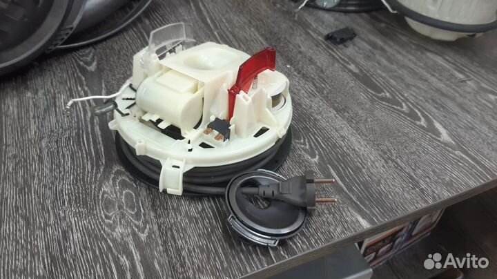 Катушка с кабелем пылесосов dyson DC37 923323-06