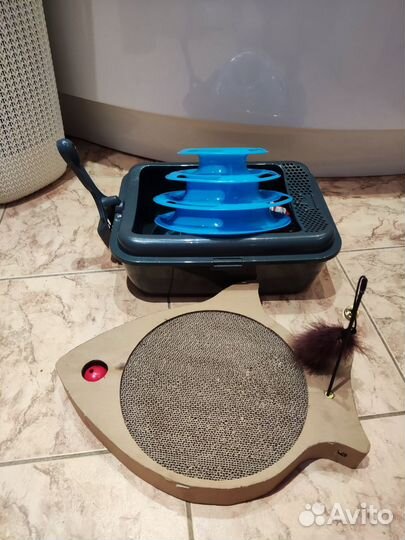 Набор для кошек, миски на подставае