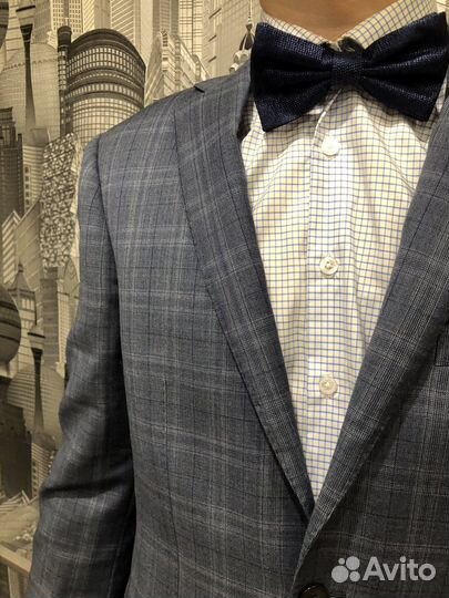 Пиджак, рубашка, бабочка