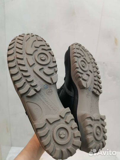 Ботинки сапоги 42 размер натуральная кожа