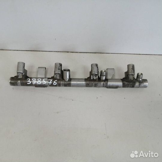 Рейка топливная рампа Volkswagen Touareg 7L 2002-2