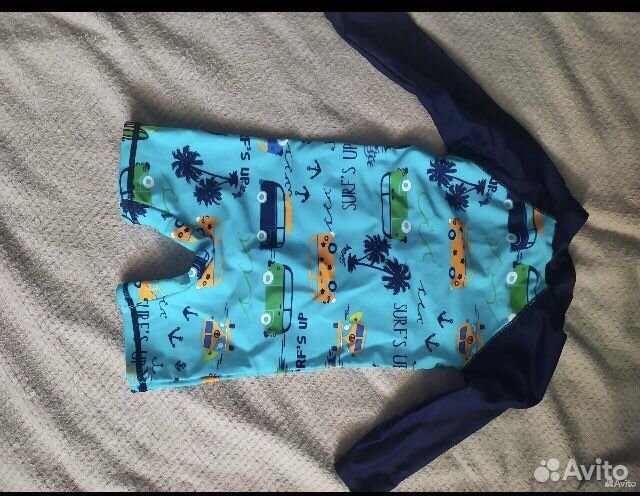 Купальный солцезащитный костюм