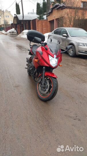 Yamaha xj6 (FZ6R) Diversion 2009