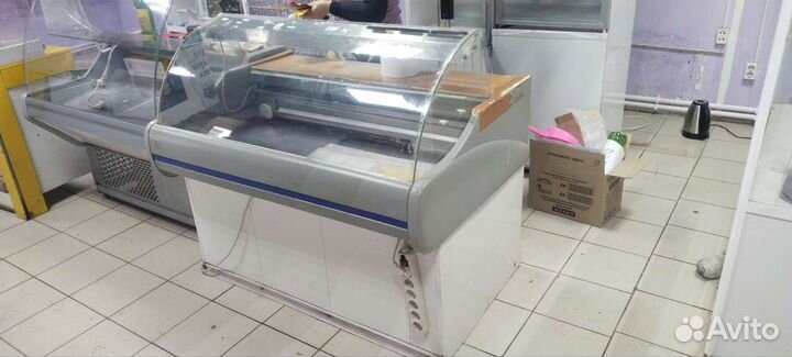 Холодильная витрина