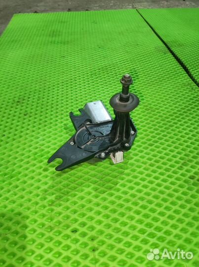 Мотор стеклоочистителя задний Рено Дастер