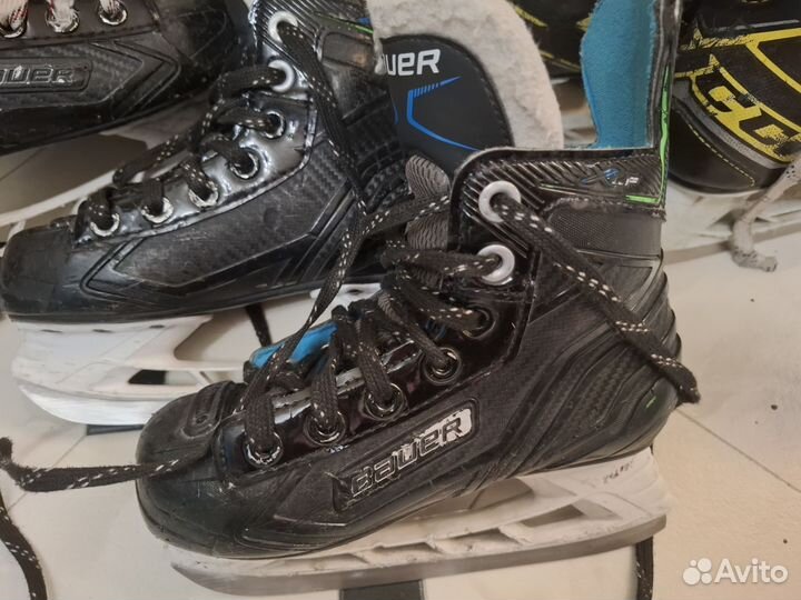 Коньки хоккейные детские