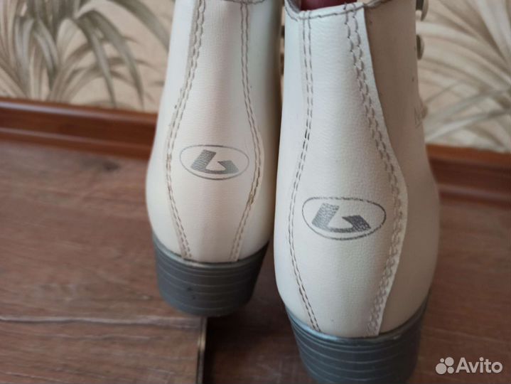 Коньки для девочки 33 размер