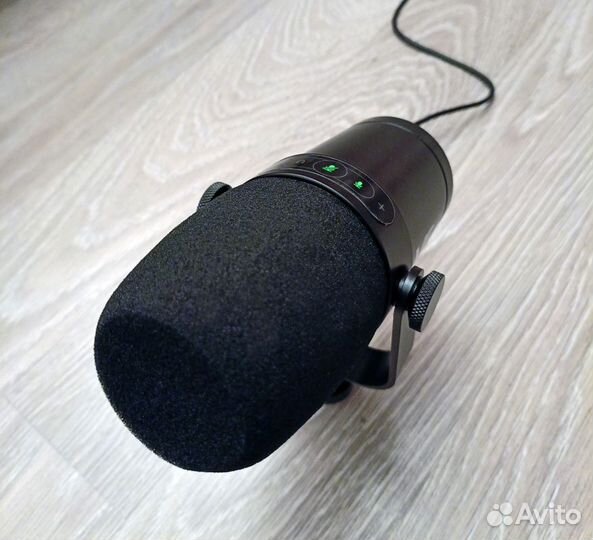 MV70(MV7 Shure copy)студийный микрофон(XLR+USB)