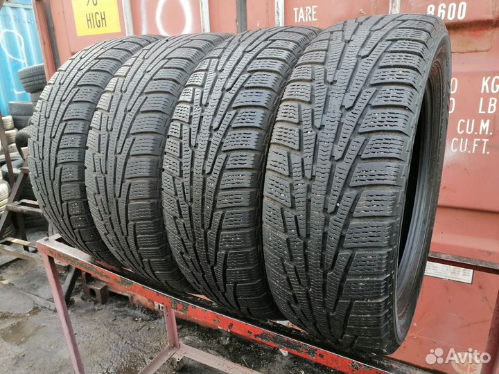 Nokian Tyres Hakkapeliitta R SUV 225/60 R17 100T