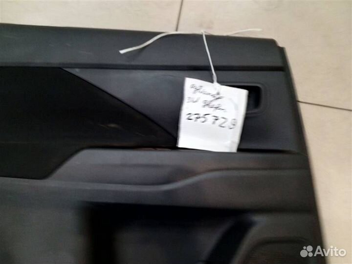 Обшивка двери задней левой Mitsubishi Outlander G