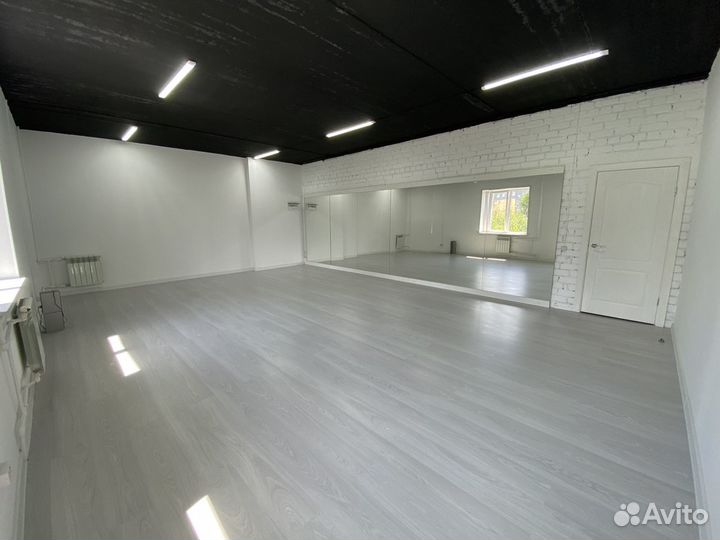 Сдам Танцевальные залы в аренду центр