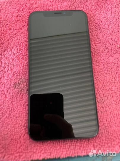 iPhone X, 64 ГБ