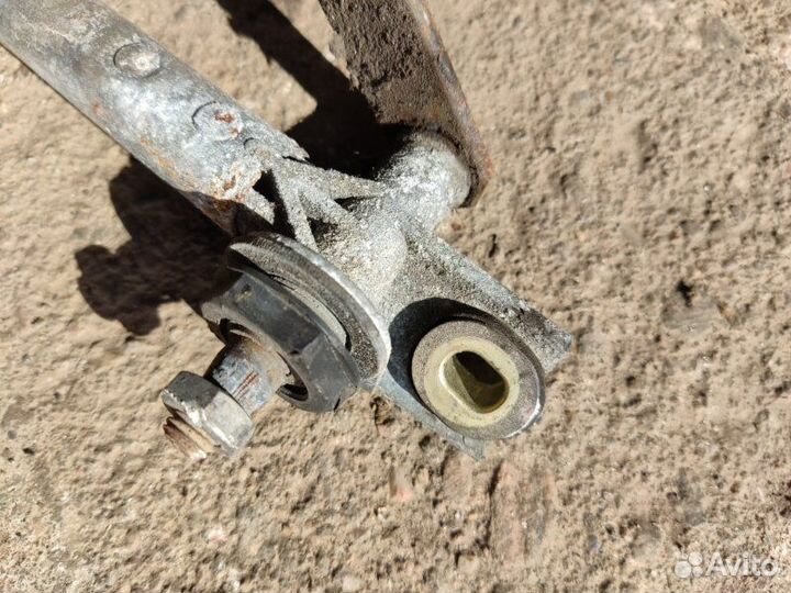 Трапеция стеклоочистителей Opel Vectra A хетчбек