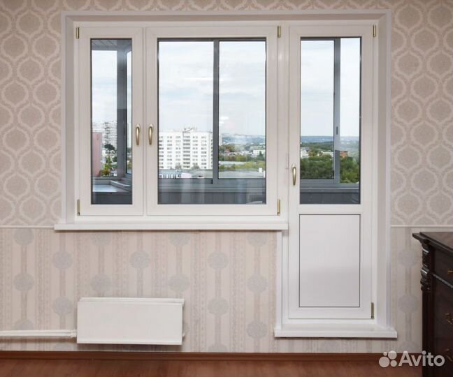 Оконный блок балконной дверью