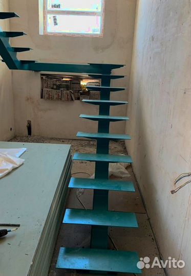 Изготовление лестниц, металлоконструкций