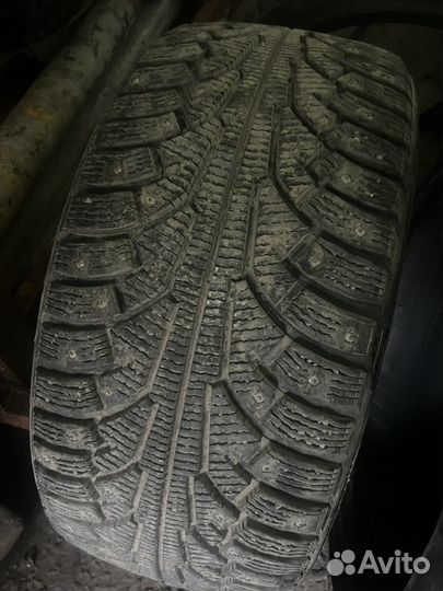 Nokian Tyres Hakkapeliitta 5 255/35 R20 97W