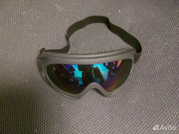 Горнолыжные очки