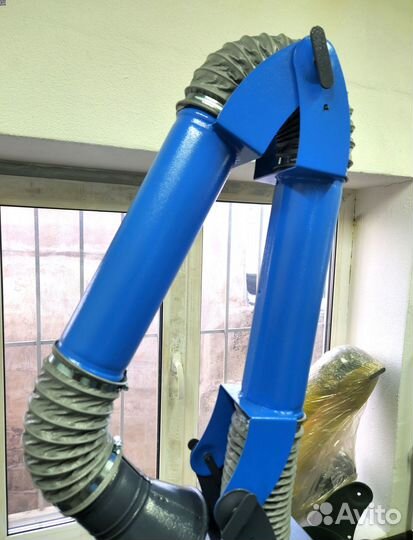 Поворотно-вытяжное устройство