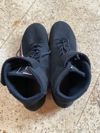 Ботинки для автоспорта