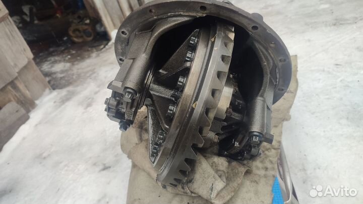 Редуктор на Исудзу форвард