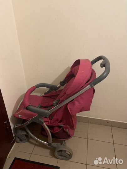 Прогулочная коляска