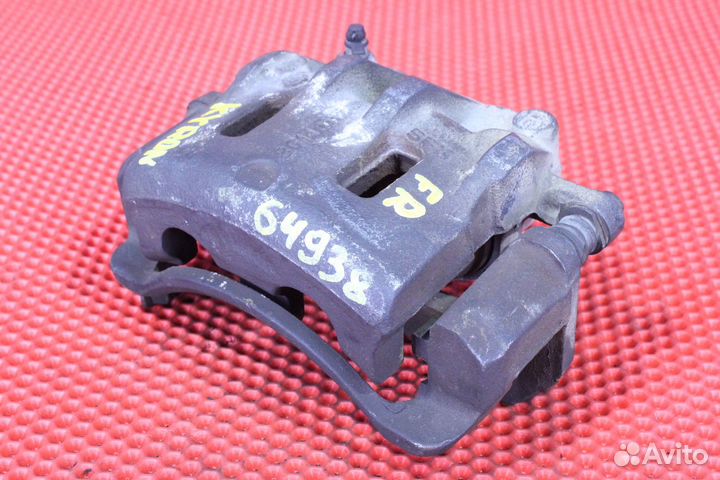 Суппорт тормозной передний правый SsangYong 481400