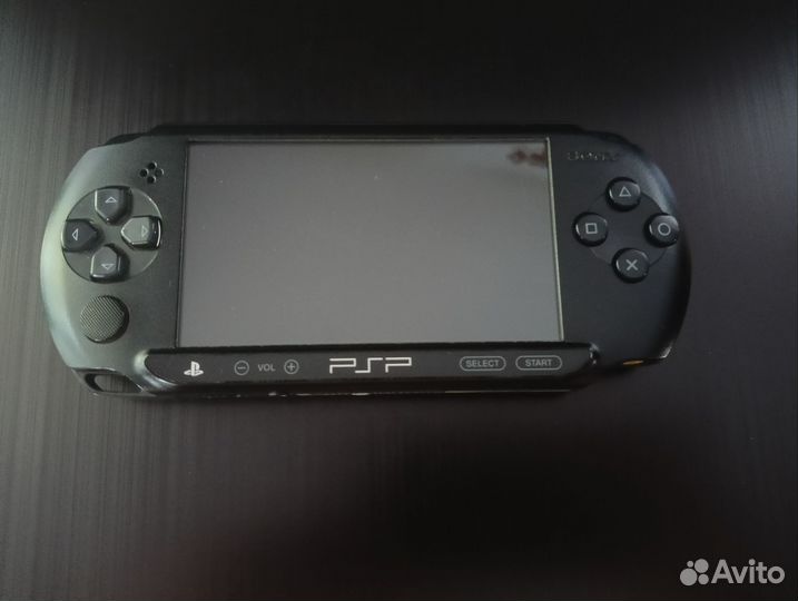 Sony PSP e 1008