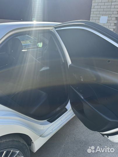 Toyota Camry 2.5 AT, 2015, 150 000 км