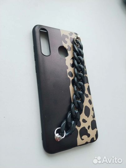 Чехолы и стекло на honor 10i