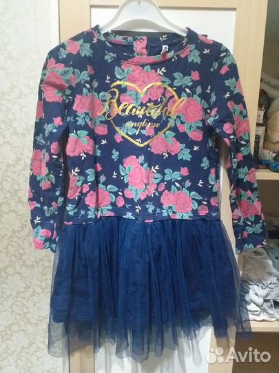 Нарядное платье для девочки 134 140